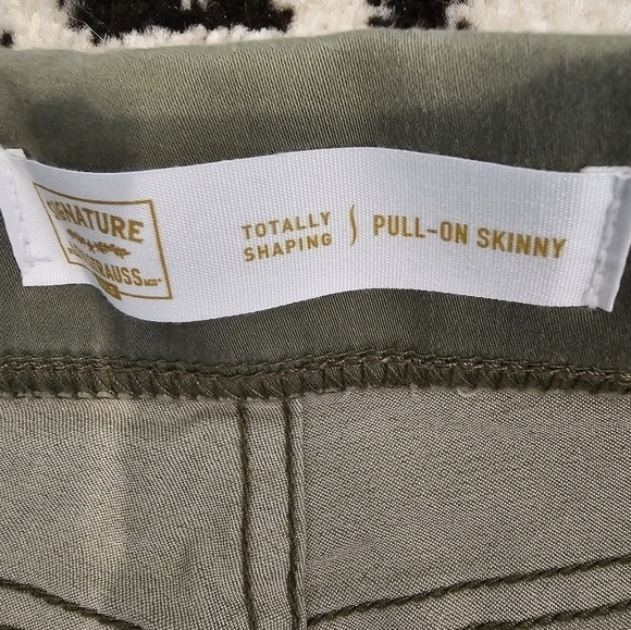 Levi Strauss Signature Hold Pull On Skinny Pants Jeans Olive Green 14S | 32x28 - Picture 7 of 10